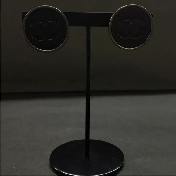 CHANEL CC Logo Black & Silver Tone Earrings - Picture 2 of 8